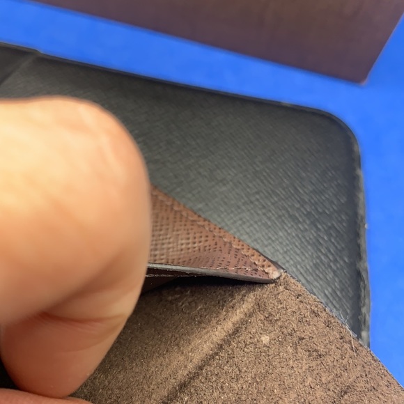 Louis Vuitton Damier Graphite monogram eclipse iPhone case or monogram iPhone - Picture 10 of 14